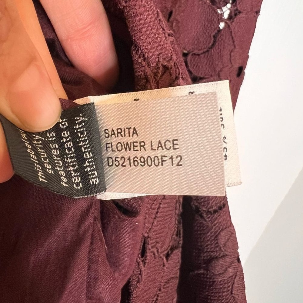 DIANE von FURSTENBERG Sarita Flower Lace Mini Dress. Size 10 - Picture 11 of 11